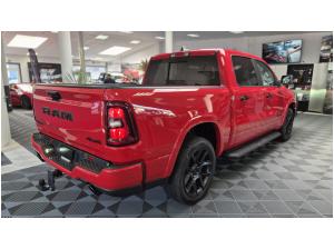 Dodge RAM 1500 Laramie Night ACC SITZBELÜFTUNG PANO