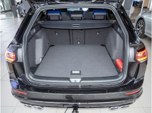 Volkswagen Golf VIII