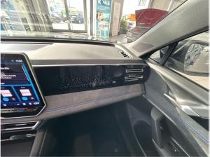 Volkswagen Tiguan 2.0 TDI DSG R-Line SOFORT VERFÜGBAR Leder Navi IQ.Drive Pre Winterrräder
