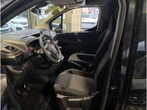 Opel Combo E Cargo 1.5D Fernlichtass.+KeyLess+Parkp