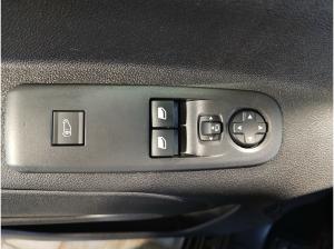 Opel Combo E Cargo 1.5D Fernlichtass.+KeyLess+Parkp