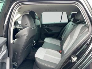 Skoda Octavia Combi Balance 2.0l TDI DSG AHK/NAVI/ACC/