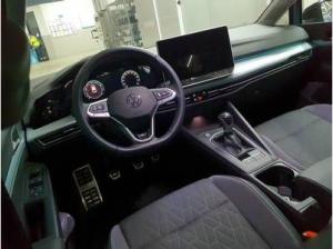 Volkswagen Golf VIII GOAL 1.5TSI ACC.AHK.NAVI+VC.2xPDC.LED.APP-C.LKRD-HZG.SHZ