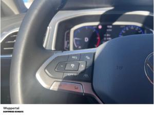 Volkswagen T-Roc 2.0 TDI Style DSG NAVI KAM ACC LED SHZ PDC LM