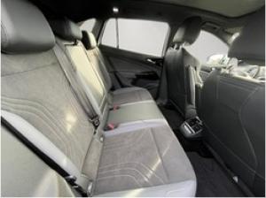 Volkswagen ID.4 Pro 210 kW - Pano Matrix-LED AHK Massage SHZ Navi Area View Wärmepumpe Park Assist Pro CCS