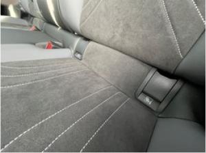 Volkswagen ID.4 Pro 210 kW - Pano Matrix-LED AHK Massage SHZ Navi Area View Wärmepumpe Park Assist Pro CCS