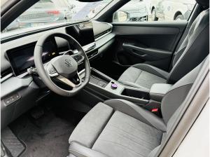 Volkswagen T-Roc *Style* 1,5l eTSI+AHK+Black-Style+IQ.Light