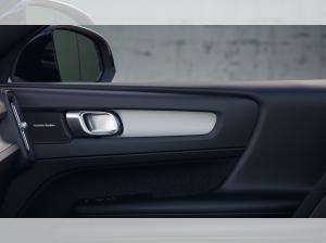 Volvo XC40 Plus Black Edition, B3, *sofort verfügbar*