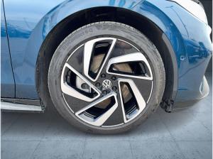 Volkswagen ID.7 Pro Black Style /AHK /PLUS-PAKET