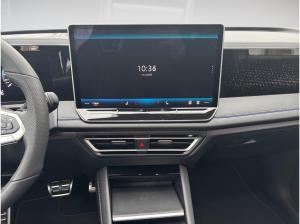 Volkswagen Tiguan R-Line 2.0TDI DSG 5J-GARANTIE,AHK,DISCOVER-PRO,IQ.LIGHT,20ALU,SHZG