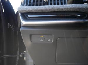 Skoda Superb Combi 2.0 TDI DSG Selection ACC LED AHK *976*