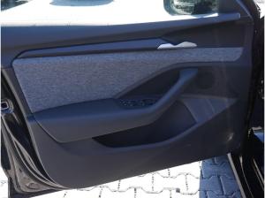 Skoda Superb Combi 2.0 TDI DSG Selection ACC LED AHK *974*