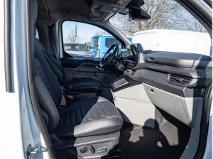 Ford Tourneo Custom Titanium L2 Automatik Lenkradheizung Matrix-LED-Scheinwerfer 8-Sitzer
