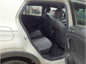 Volkswagen T-Cross R-Line 1.5 TSI 110kW DSG - IQ.Drive Matrix-LED AHK Rear View Navi LM GJR SHZ PDC MFL CarPlay
