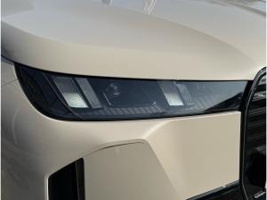 BMW ix M70 xDrive //SkyLounge B&W AHK AC-LadenProf