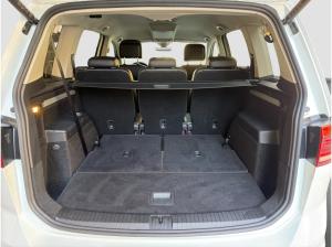Volkswagen Touran Comfortline 1.5 TSI 7-Sitzer AHK Navi LED