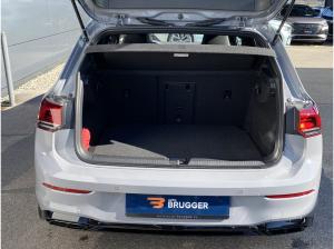 Volkswagen Golf VIII 1.5 eTSI DSG R-Line "Black Style" NAVI APP