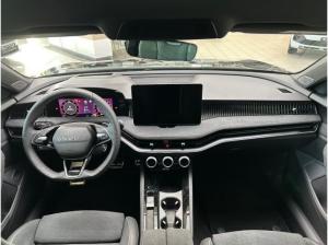 Skoda Superb Combi Sportline 2,0 TSI 7-Gang-DSG 4x4 sofort verfügbar