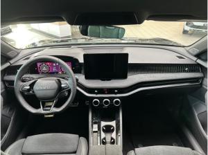 Skoda Superb Combi Sportline 2,0 TSI 7-Gang-DSG 4x4 sofort verfügbar