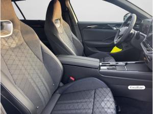 Volkswagen Passat R-Line 2,0 l TDI DSG/AHK/IQ-DRIVE/BP-PAKET/