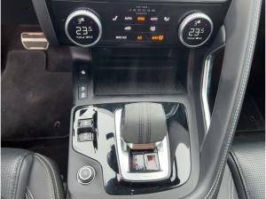Jaguar E-Pace D165 R-Dynamic SE AWD LED Kamera Leder