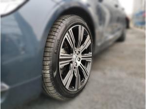 Volvo V90 T6 Plus Bright Plug-In Hybrid AWD Luftfederung HUD AD AHK-el. klappb. El. Panodach