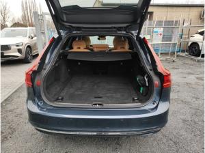 Volvo V90 T6 Plus Bright Plug-In Hybrid AWD Luftfederung HUD AD AHK-el. klappb. El. Panodach