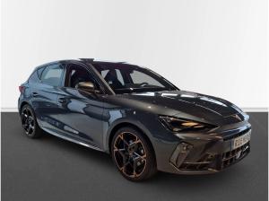 Cupra Leon 1.5 eTSI Matrix Sennheiser DCC ACC Kessy ''Jahreswagenangebot''