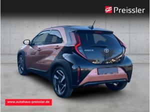 Toyota Aygo X Lounge 1,5 l Hybrid JBL LED Apple CarPlay Android Auto Mehrzonenklima DAB Ambientebeleuchtung