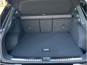 Audi Q3 TFSI S tronic Digitales Cockpit Navi Kamera