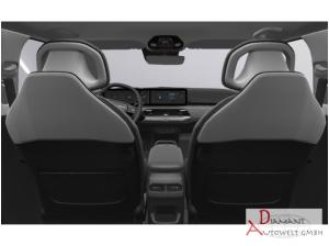 Kia EV4 Hatchback 81 FWD Earth mit Upgrade-, Technologie- und WinterConnect-Paket