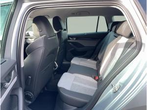 Skoda Octavia Combi Balance 2.0l TDI DSG AHK/NAVI/LED/