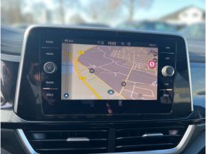 Volkswagen T-Roc 1.5 TSI DSG R-LINE +LED +RKAM +ACC +APP +N