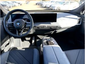 BMW ix xDrive45 | UPE 99.690,- | 0,25% | M Sportpaket HK HiFi DAB LED