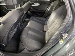 Audi A4 Avant 35 TDI S-tr. *Matrix*Pano*HuD*Standhzg*
