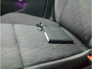 Volkswagen Golf VIII FL 1.5 TSI DSG - Goal - AHK Kamera ACC LED