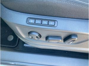 Skoda Karoq Tour 1,5TSI DSG ACC Varioflex Kamera AHK *SOFORT VERFÜGBAR*