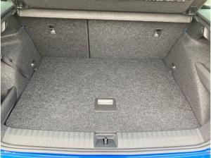 Skoda Kamiq Balance 1,0 TSI DSG ACC SHZ PDC AHK*SONDERAKTION*