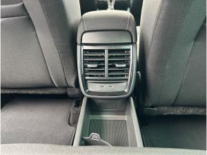 Skoda Kamiq Tour 1,0 TSI DSG ACC Kamera SHZ AHK * SONDERAKTION SOFORT VERFÜGBAR*