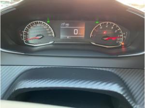 Peugeot 208 1.2 Benzin 100 Style LED+SHZ+KeyLess+SpurH