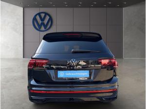 Volkswagen Tiguan R-Line 1,5 l TSI DSG Navi IQ.LIGHT RearView DAB+