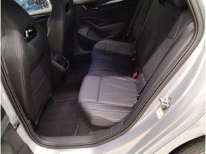 Volkswagen Passat Variant 2.0 TSI DSG 4Motion R-Line AHK Navi IQ.Light ACC DCC DAB+ FrontAssist