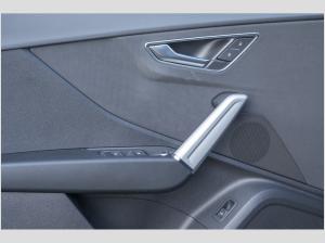 Audi Q2 30 TFSI advanced AHK/Kamera/Sitzheizung/Navi Plus