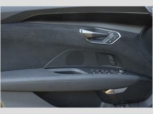 Audi RS e-tron GT quattro