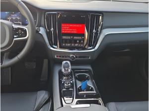 Volvo V60 T8 AWD Plus Dark+Lagom-Pak.+19