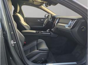 Volvo V60 T8 AWD Plus Dark+Lagom-Pak.+19