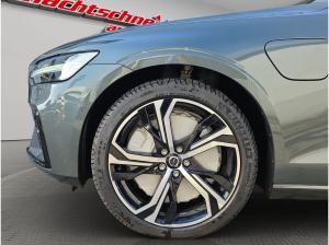 Volvo V60 T8 AWD Plus Dark+Lagom-Pak.+19