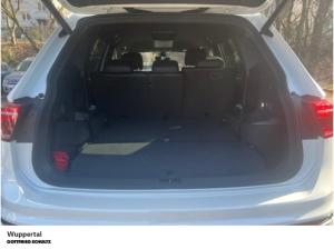 Volkswagen Tiguan Allspace 2.0 TDI 7-Sitzer R-Line 4M DSG STHZ AHK NAVI DCC ACC KAM LED SHZ PDC LM
