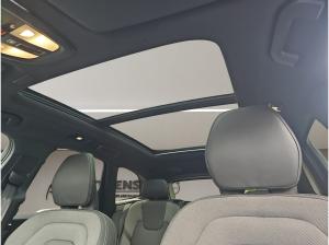 Volvo XC60 B5 AWD Plus Dark LUFT PANO HUD LM21 360° LED