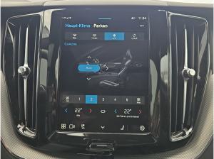 Volvo XC60 B5 AWD Plus Dark LUFT PANO HUD LM21 360° LED